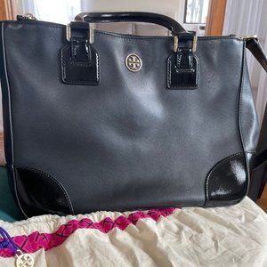 Tory Burch Black Large Robinson Tote
